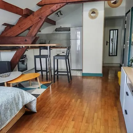 Apartment Coeur De Avec Parking+gare A Proximite De Et Paris